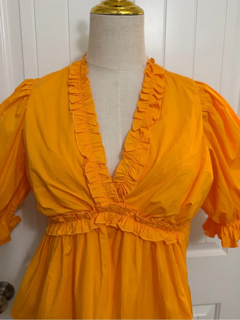 Hyacinth House Tuckernuck Ruffles Puff Sleeve Mustard/Yellow/Orange Top XS